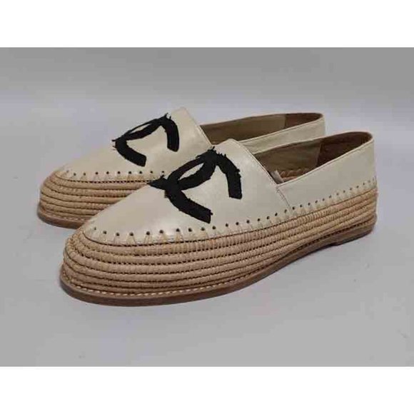 SOLD Chanel Beige Cruise CC Espadrilles - Picture 6 of 7